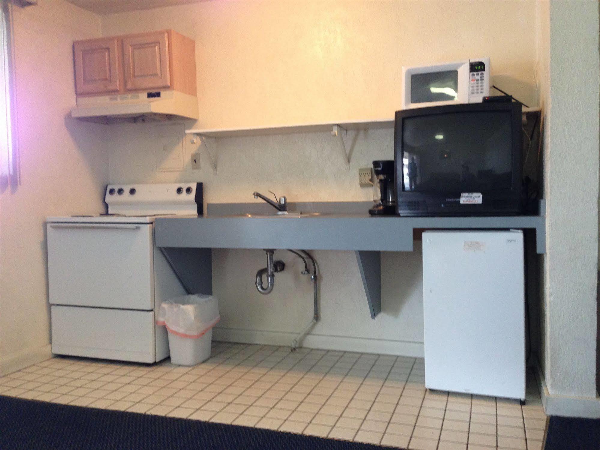 Hub Motel Редмонд Экстерьер фото